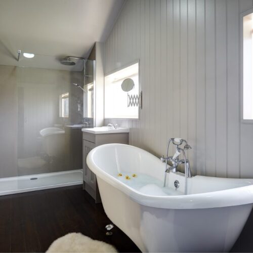 WIN A LUXURY SAFARI LODGE GETAWAY AT LOVE2STAY SHREWSBURY!